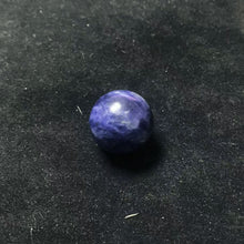 Tigerauge Kristallspitze – Schutz & Mut – Dragon Blood Stone / About 2 cm