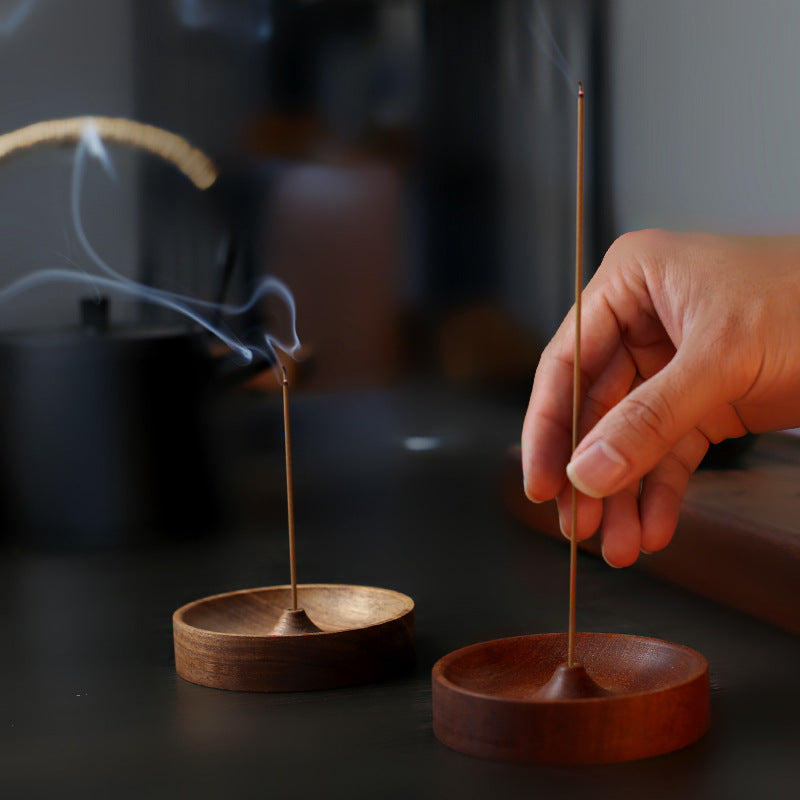 Räucherzubehör aus Naturmaterial – Balance & Energie – Schwarz Walnut